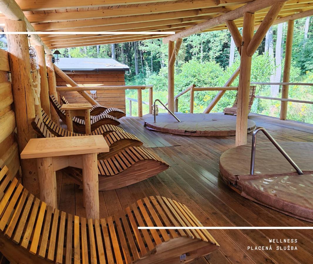 Hotel Kamzik *** มาลา โมราฟกา ภายนอก รูปภาพ